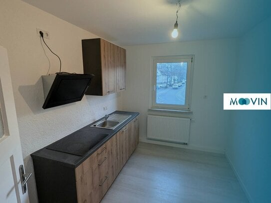 Genügend Platz für Ihre Familie! *Helle 5-Zimmer-Wohnung mit Einbauküche und Badewanne*