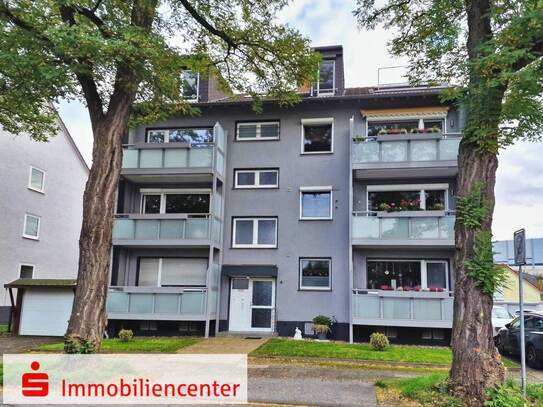 Modernisierte 2 1/2 Raum Wohnung (1.OG) mit Balkon