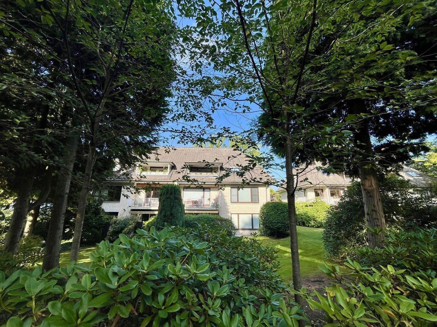 Provisionsfrei - Toplage in Blankenese - ruhig, grün, modernisiert