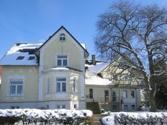 Wunderschöne Altbauvilla mit modernem Anbau als Dreifamilienhaus ( mit 3 Eigentumswohnungen ) in Kierspe Dorf