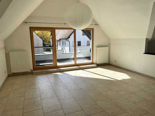 4-Zimmer-Wohnung mit Balkon und Einbauküche in Römerstein