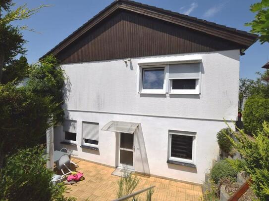 Bodensee nahes ( ca. 20 Min. ) und höchstwertig saniertes Bungalowhaus, Saunahaus und Traumgarten in ruhiger Lage.