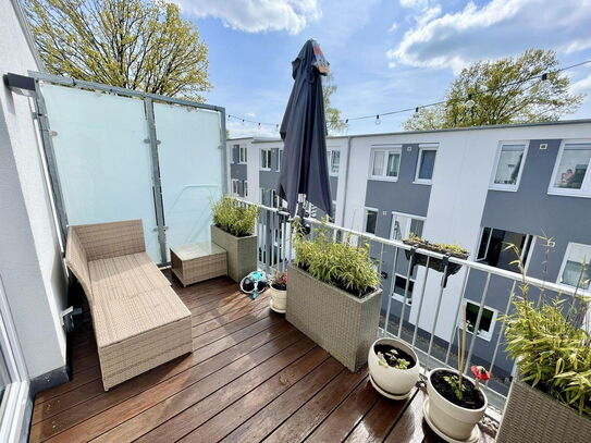 Mittelreihenhaus mit Stellplatz, Garten & Dachterrasse von privat