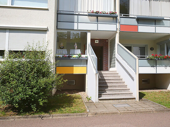 Großzüge 3- Raumwohnung mit Wintergarten und Balkon