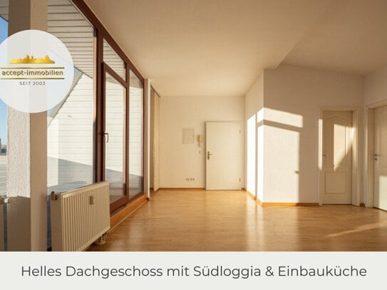 ** Helle bezugsfreie Dachgeschosswohnung mit Loggia | Parkett| offene Küche mit Einbauküche**