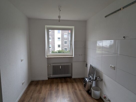 3,5 ZKB Balkon mit Gäste WC in der Plauenstraße 40 in Wilhelmshaven zu sofort