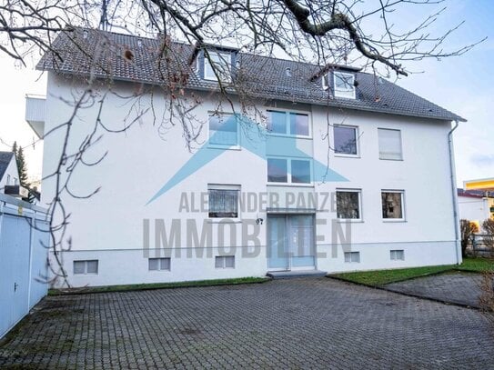 Gepflegte 3 ZKB - Wohnung mit Balkon in zentraler Lage von Kassel-Harleshausen!