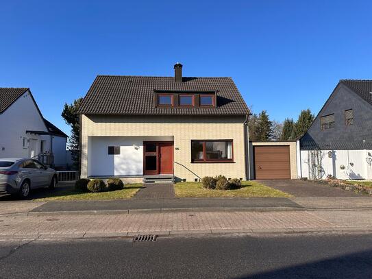 Freistehendes Einfamilienhaus in begehrter Lage von Aachen-Lichtenbusch