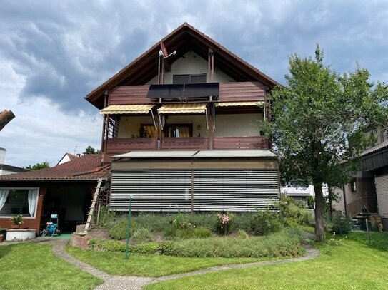 Freuen Sie sich auf Ihr 2-3 Wohnungshaus, für Sie mit Familie oder als Kapitalanlage in einer Superlage von Nürnberg