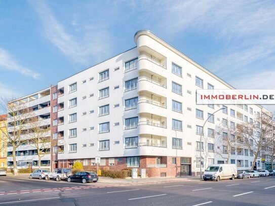 IMMOBERLIN.DE - Stilvoll perfektionierte Wohnung mit Südwestbalkon & Lift in Baudenkmal von Hans Scharoun