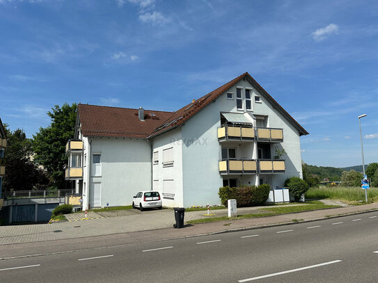 Dachgeschosswohnung mit Aufzug und sehr guter Verkehrsanbindung