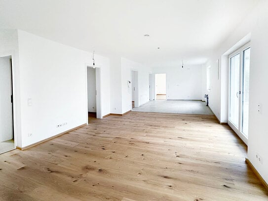 Neubau – sonnige 93 m2 große 3-Zimmer EG Wohnung mit Terrasse in Halfing