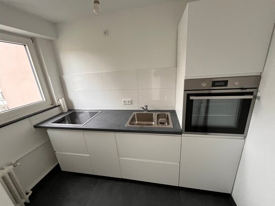 **** schicke 2 Zimmer - Wohnung mit EBK, Fahrstuhl, im Zentrum, Kleppingstr. ****