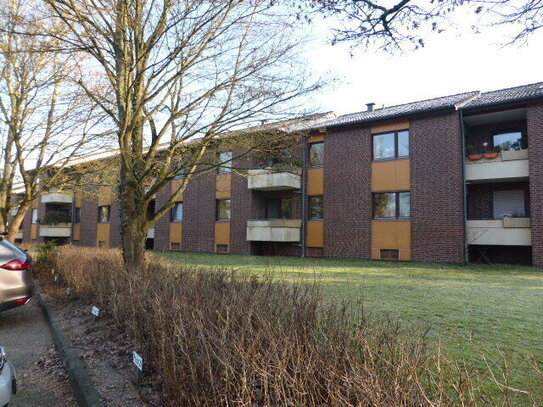 Top gepflegte 3 zimmer EG Wohnung mit Balkon in ruhiger Sackgassenlage in Aumühle zu vermieten !!!