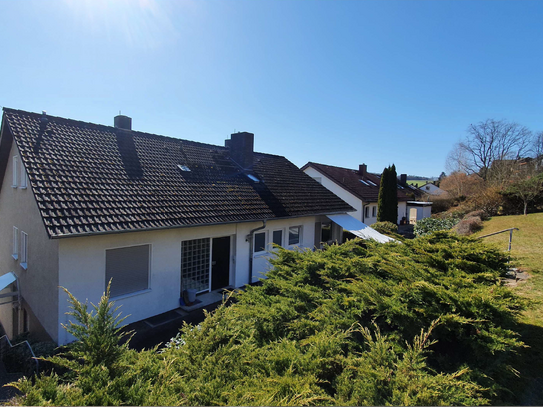 Renovierte 4ZKB mit Terrasse und Balkon in idyllischer Lage von Bad Hersfeld