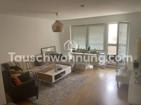 [TAUSCHWOHNUNG] Helle 2 Zimmerwohnung mit sonnigem Balkon in Schöneberg