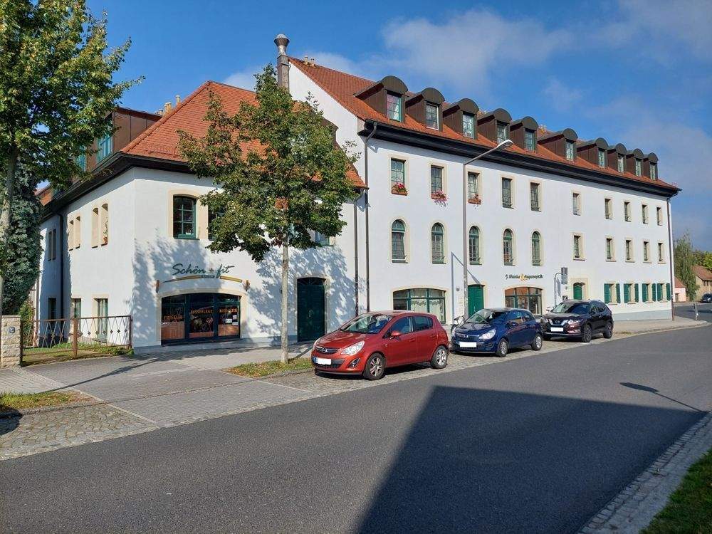 Dresden Weißig! Schöne 2 RWG im 1. OG zu vermieten!