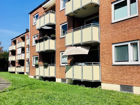 Drei-Zimmer-Wohnung mit Balkon!