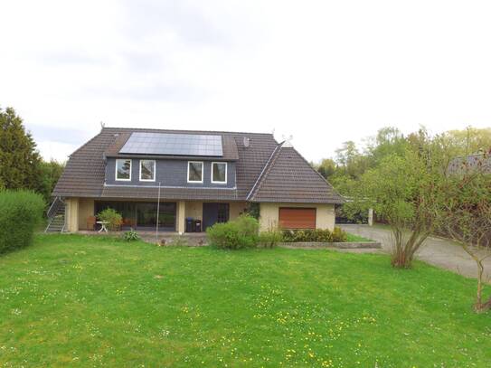 Bungalow mit Einliegerwohnung zu verkaufen