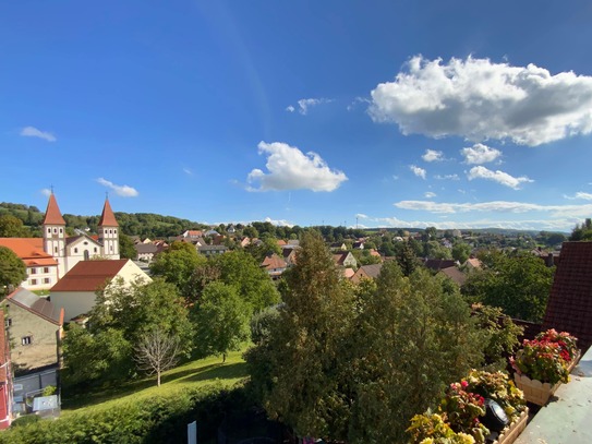 Mehrfamilienhaus mit 3 gepflegten Wohnungen!