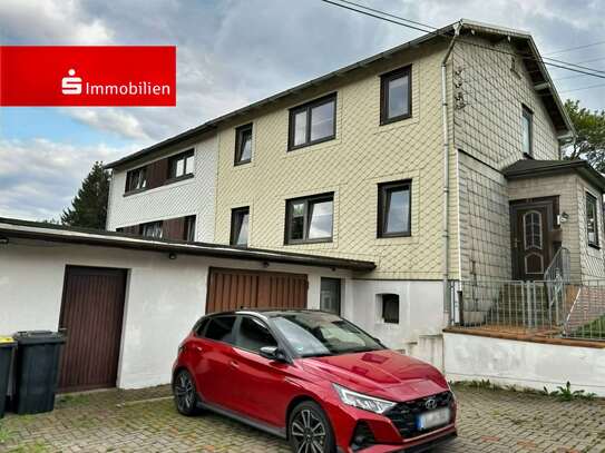 ***Mehrgenerationenhaus*** Doppelhauhälfte in Altenfeld mit Garten & Garage