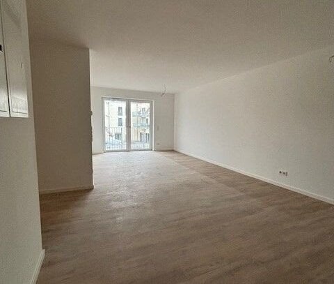 **Erstbezug** Geräumiges 3-Zimmer-Apartment mit Balkon!