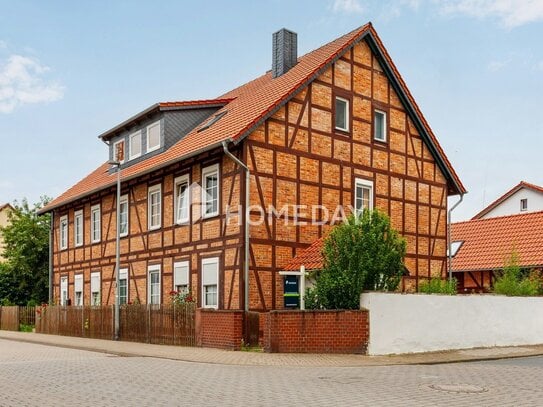 Teilvermietetes 4 Familienhaus mit Nebengebäude, Werkstatt, Garage und großem Garten