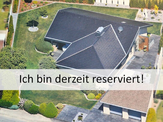 == Winkelbungalow mit traumhaftem Garten perfekt für die kleine Familie! ==