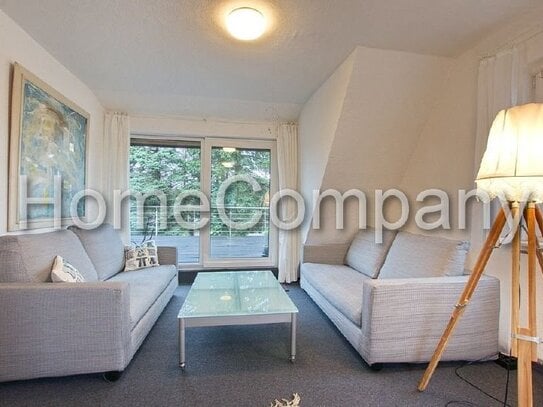 Move in and feel straight at home! Bright apartment with wonderful roof terrace and internet access; great location!