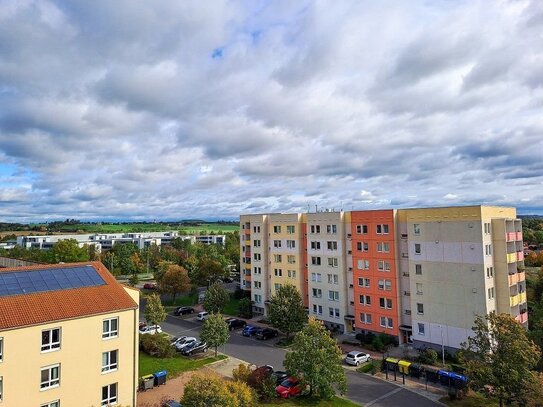 2 Eigentumswohnungen *4Raum+2Raum* Balkon*Fernwärme* Kapitalanlage oder Eigenutzung*provisionsfrei*