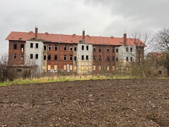 Reihenhausbau mit 3 Wohneinheiten mit Gartenland in Huy OT Anderbeck (Sachsen-Anhalt)