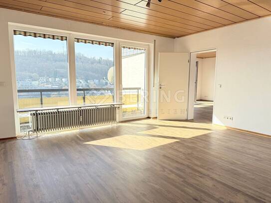 WOHNUNG MIT PANORAMABLICK | 2 BALKONE | GARAGE | SIEGEN-OBERSTADT