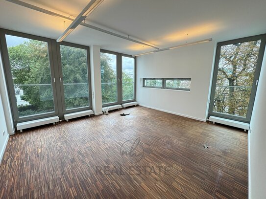 BÜRO | MITTELWEG | 120 M²