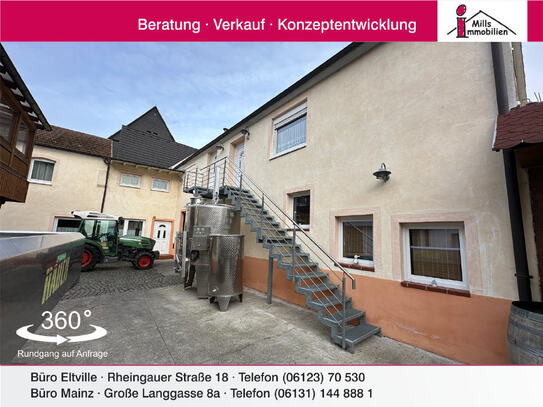 Schönes kleines Weingut in Oestrich-Winkel: Wohnhaus mit Probierstube, Einliegerwohnung und idyllischem Hof