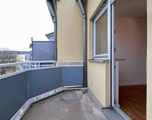 1-Zi-Whg, möbliert, renoviert, Balkon, TG,