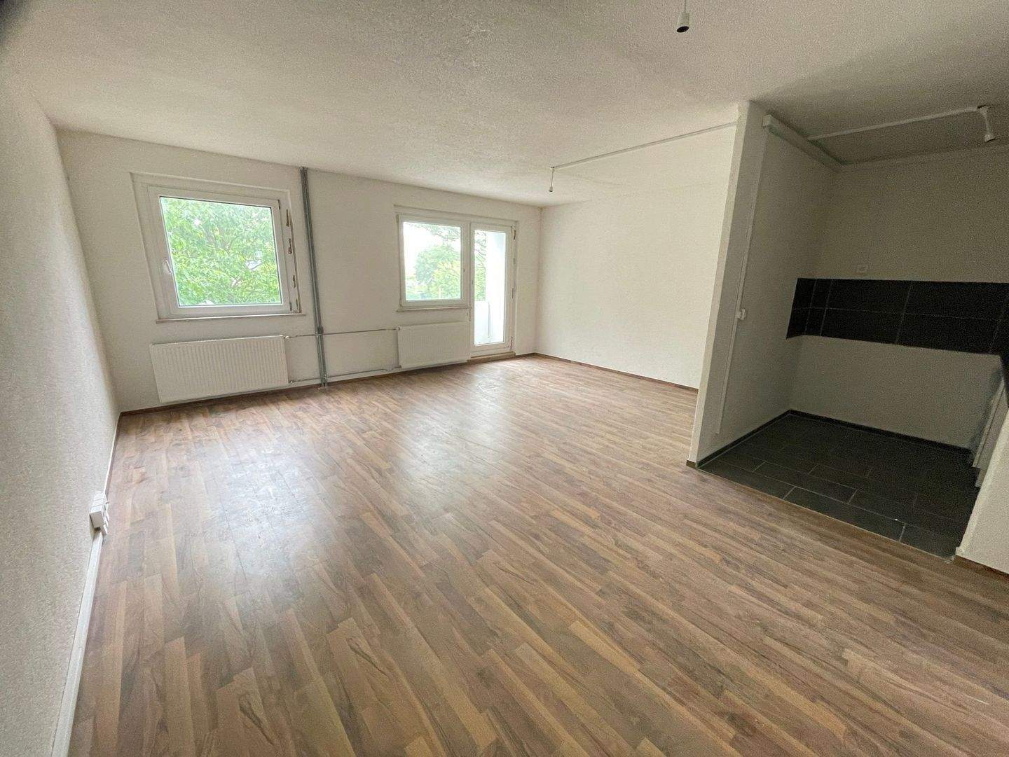                                                               ! ERSTBEZUG ! Wohnen in Familiengerechter Lage                                                       in Schneeberg (Miltenberg)