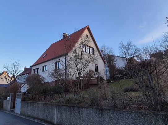 EFH mit großem Garten in Cadolzburg