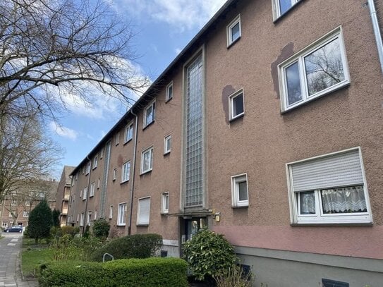 Kapitalanlage: vermietete 2 Zimmer Wohnung mit Balkon