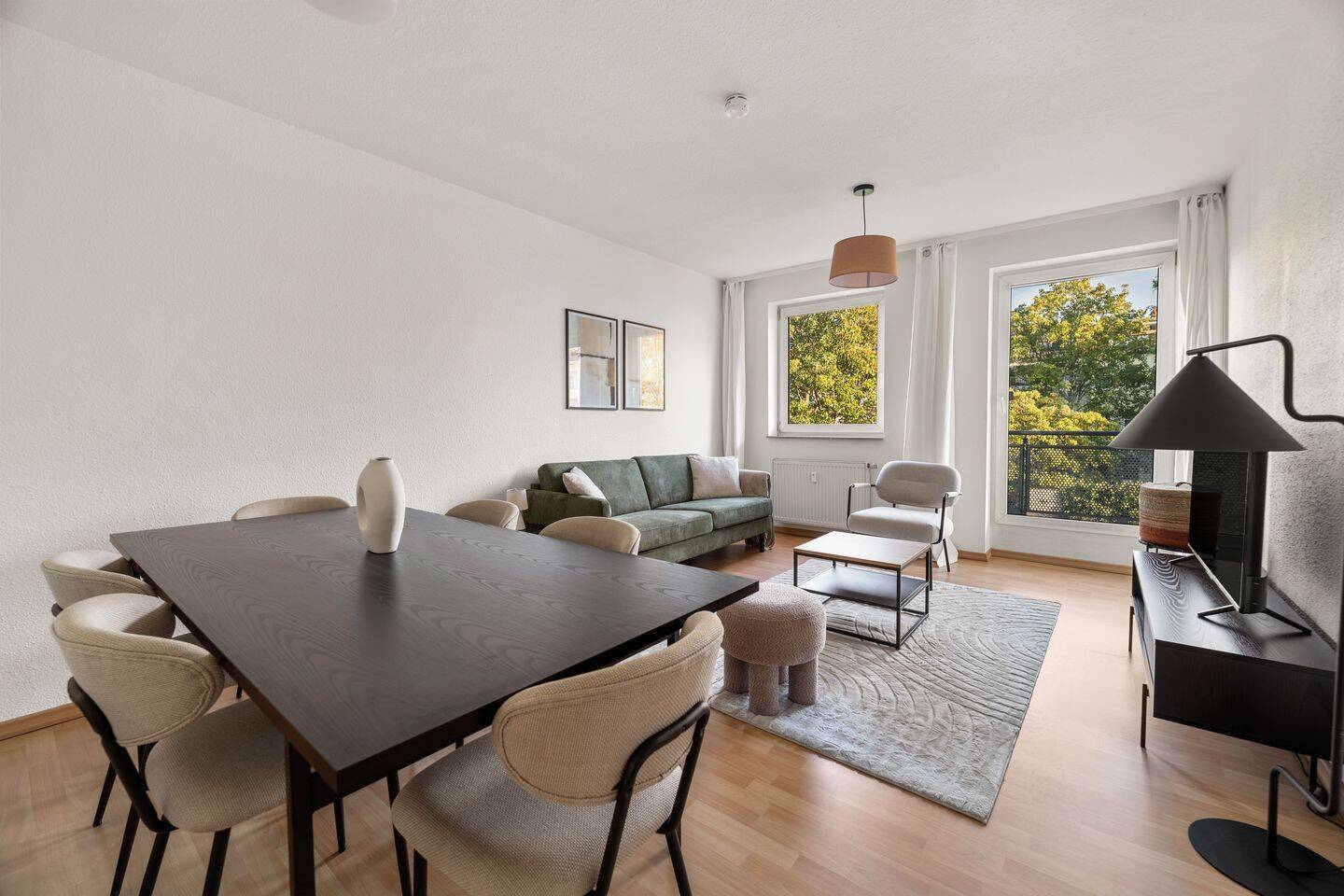 Liebevolle 4-Zimmer Wohnung in Treptow - voll möbliert - Photo 1
