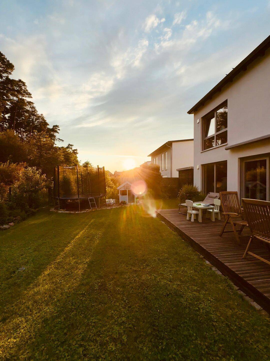                                                               Ein Zuhause zum Wohlf&uuml;hlen &ndash; Familiengl&uuml;ck im gr&uuml;nen Feucht  Einfamilienhaus in&hellip;                                                       in Feucht (Nürnberger Land)
