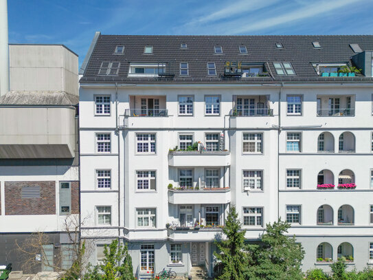 Reduziert! Exklusive 3,5-Zimmer Maisonettewohnung mit großem Balkon und Top-Lage in Charlottenburg