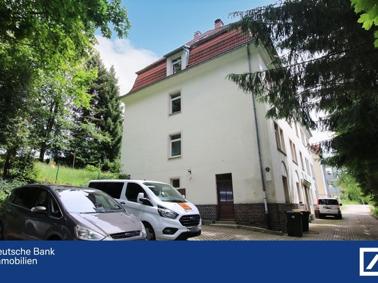 Großzügige Familienwohnung am Waldrand.