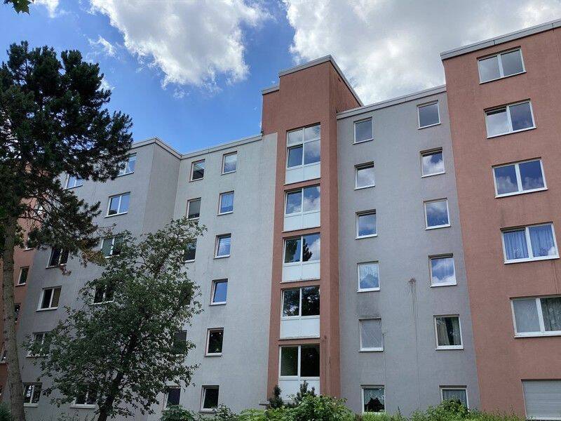 schöne 3-Zimmer-Wohnung mit Balkon und Einbauküche - Photo 1