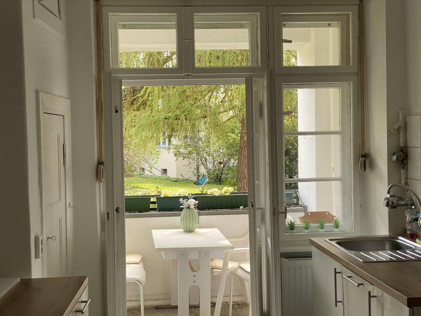 Für 12 Monate: Charlottenburg 58qm, 2-Zimmer, grosser Balkon, gut möbliert - Photo 1