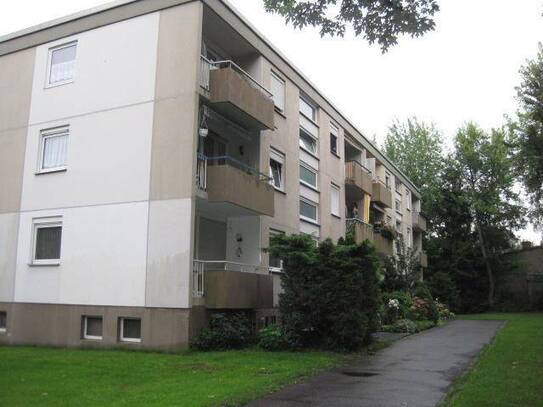 Hier hat jeder Platz: günstig geschnittene 3-Zi.-Wohnung