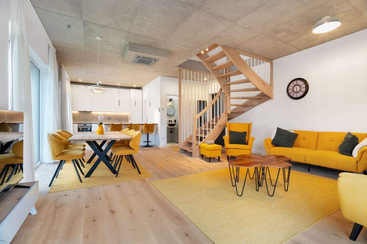 Zeitlose Architektur trifft Bestlage Bezugsfertiger Neubau in Buckow - Foto 1