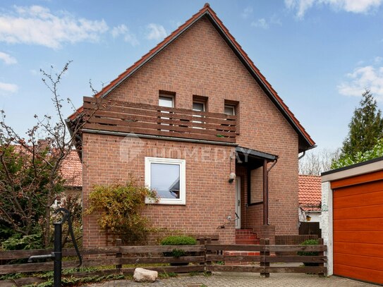 Ländliche Idylle: Norddeutscher Traum mit Terrasse, SO-Dachterrasse, EBK und WC | Sehr gepflegt