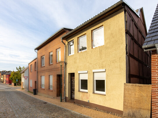 Familiengerechtes Wohnhaus mit Terrasse im Stadtkern von Crivitz