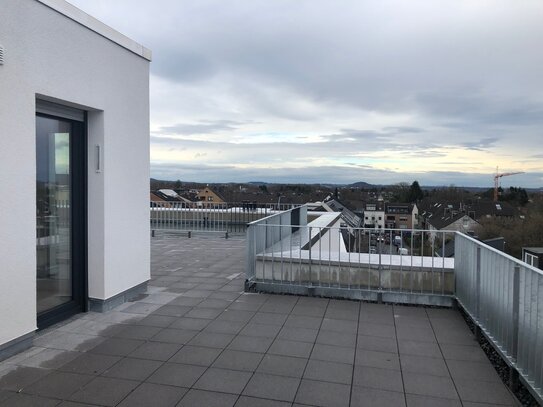 Dachgeschoss Wohnung mit großer Terrasse im Herzen von Brand