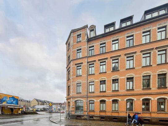 Charmante, denkmalgeschützte 2-Zimmer-Wohnung mit Balkon in Schlosschemnitz/Chemnitz